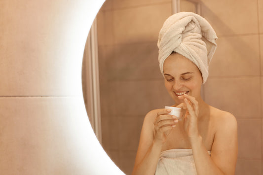 How to Build the Perfect Skincare Routine for Dry Skin (Morning + Night Guide)